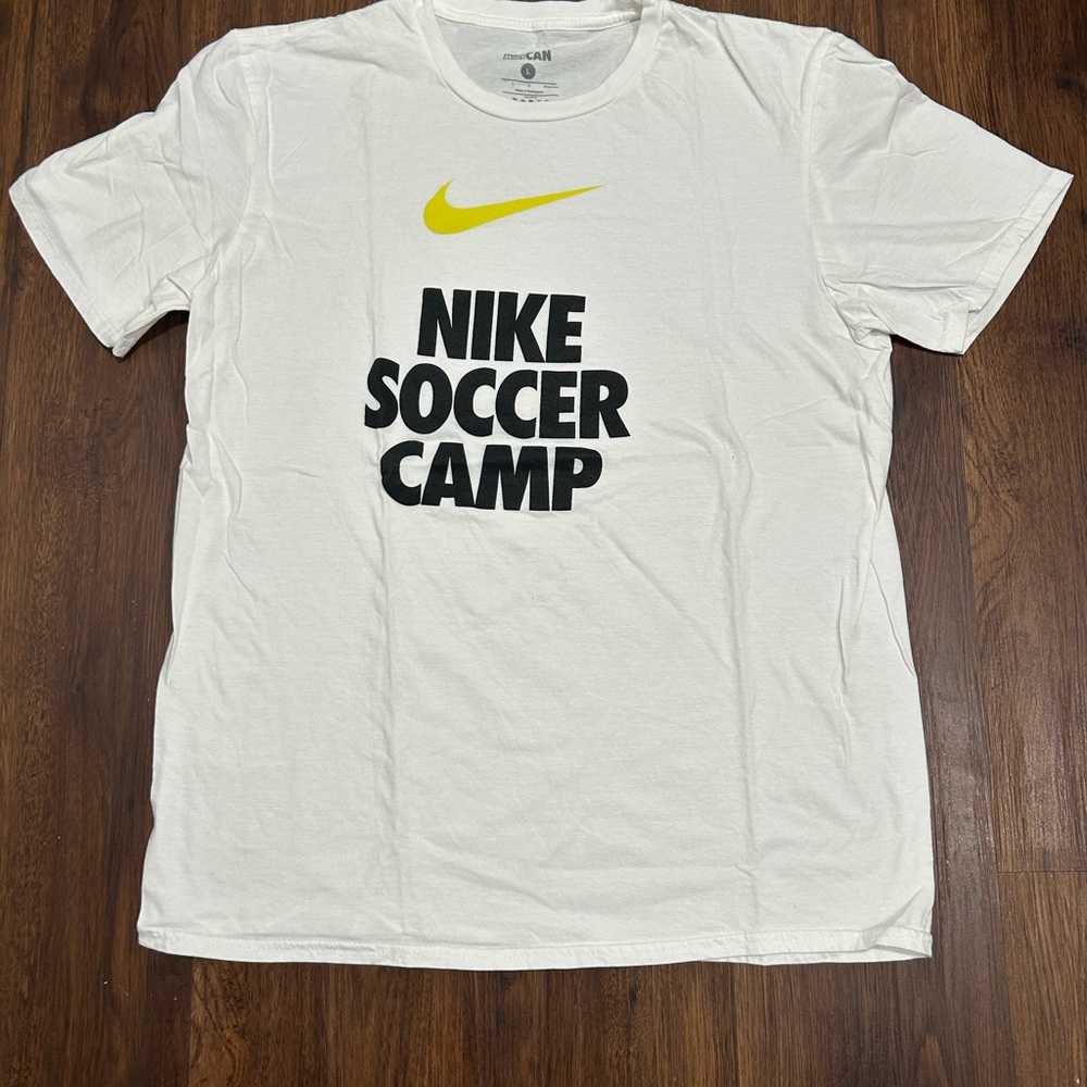 Nike White Soccer Camp T-Shirt Men’s Large